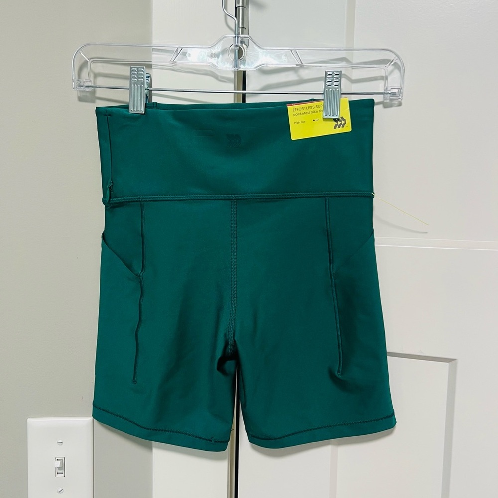 All in Motion Women's Green Bike Shorts - Picture 2 of 3
